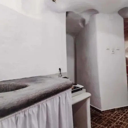 Apart Otel The Real Cave 3*