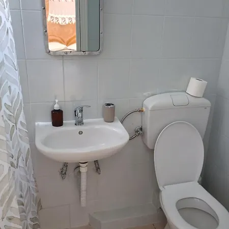 Apart Otel The Real Cave 3*