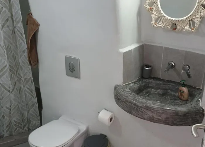 The Real Cave Lejlighedshotel