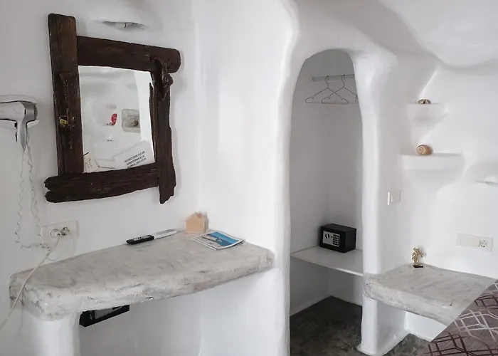 The Real Cave Lejlighedshotel